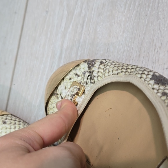 Diane Von Furstenberg Women Leather Snake print Loafer Ballet shoes sz 8.5M - Picture 6 of 12